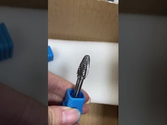 Carbide 50-150mm Square / Ball / Corner Radius End Mills And Drills Các máy xay và khoan